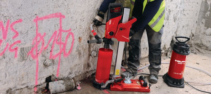 Vrtalna krona za abrazivni material SPX-L Najboljša vrtalna krona za zelo abraziven beton – za stroje nižje nazivne moči (<2,5 kW), brez vpetja Vrste uporabe 1