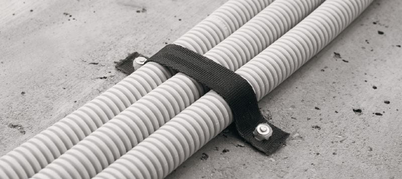 Tekstilni trak X-TT Tekstilni trak za pritrjevanje kablov in vodov na tla Vrste uporabe 1