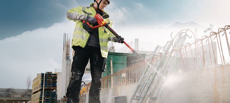 Brezžični tlačni čistilo PC 2-22 Prenosni tlačni čistilnika s 40 bari (580 PSI) delovnega pritiska za lažje čiščenje gradbišč (baterijska platforma Nuron) Vrste uporabe 1