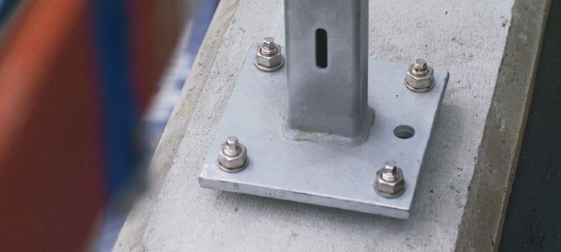 Kapsula za sidranje HVU-TZ Kemična ampula v foliji z vrhunsko zmogljivostjo za sidranje v beton in dinamične obremenitve Vrste uporabe 1
