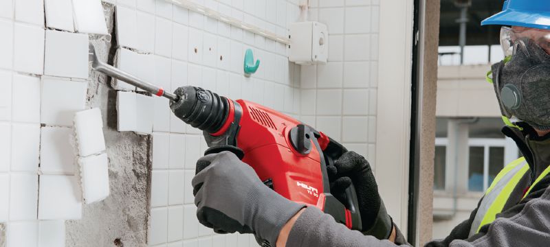 Dleta za ploščice TE-C TI Samoizravnalna dleta za ploščice SDS Plus (TE-C) za postrganje površinskih materialov Vrste uporabe 1