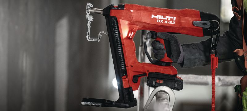 Držalo za kable X-ECH MX (02) Plastično držalo za kabelske snope, optimizirano za magazinirane žičnike in združljiva z različnimi načini pritrjevanja ter osnovnimi materiali Vrste uporabe 1