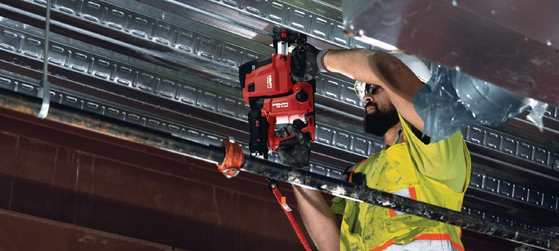 Sistem za odstranjevanje prahu TE DRS 4/6 Vgrajen sesalni sistem za priročno odstranjevanje prahu pri vrtanju in dletenju z baterijskimi vrtalnimi kladivi TE 4-22 in TE 6-22 Vrste uporabe 1