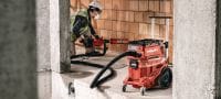 Sesalnik razreda M VC 40M-X Zmogljiv izvlekač prahu z veliko posodo in potisno palico za povezavo z električnimi stroji za (mokro in suho) čiščenje, 30-litrska posoda Vrste uporabe 1