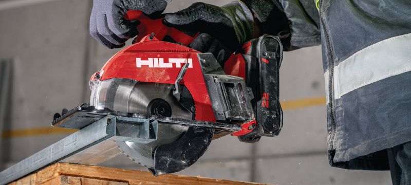Baterijska krožna žaga za kovino SC 6ML-22 Baterijska žaga za hladno rezanje omogoča izjemno hitre in natančne reze globine do 60 mm (baterijska platforma Nuron) Vrste uporabe 1
