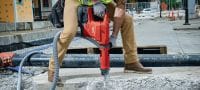 Baterijsko vrtalno kladivo TE 60-22 Močno in baterijsko vrtalno kladivo SDS Max (TE-Y) z aktivno redukcijo vibracij in aktivnim nadzorom navora za zahtevno vrtanje in dletenje v beton (Nuron) Vrste uporabe 4